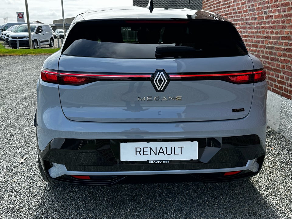 Renault Megane E-Tech 60 Iconic 5d