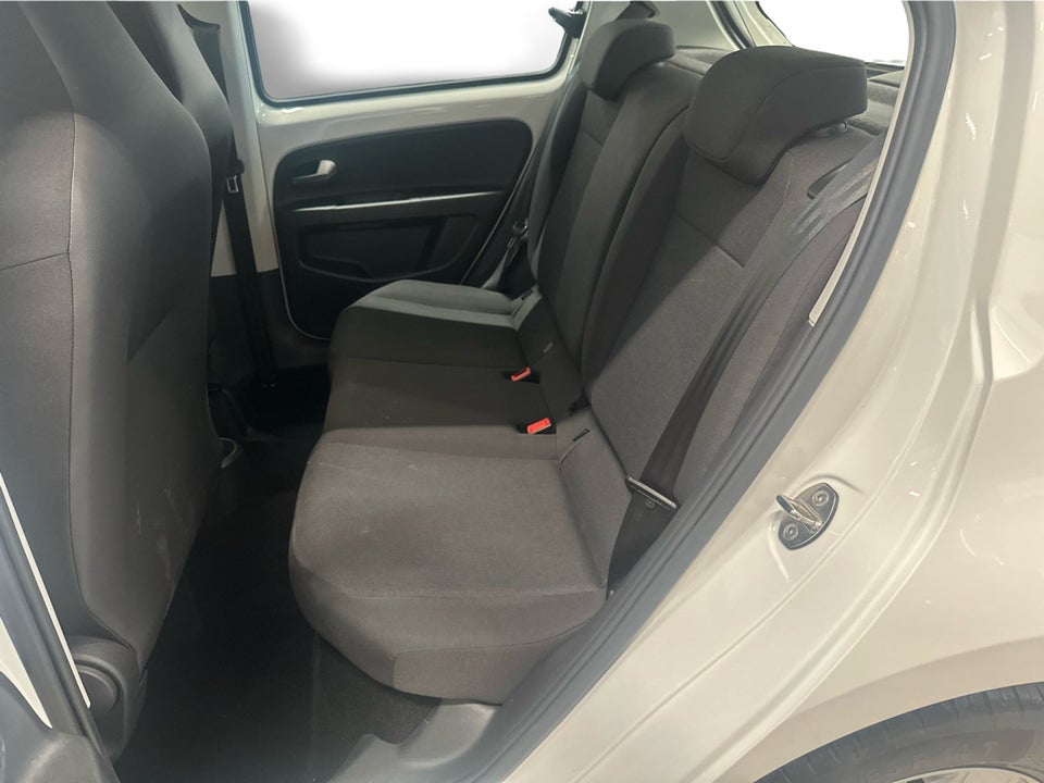 VW Up! 1,0 MPi 60 Move Up! BMT 5d