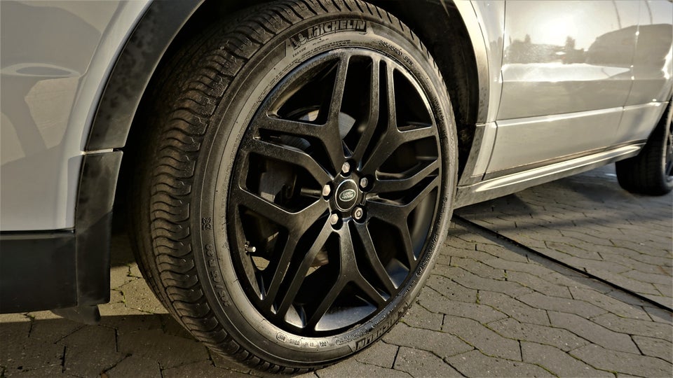 Land Rover Range Rover Evoque 2,0 TD4 180 HSE Dynamic 5d