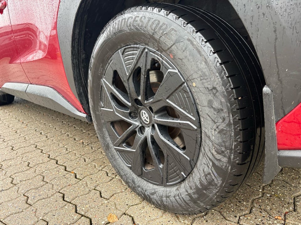 Toyota bZ4X Active 5d