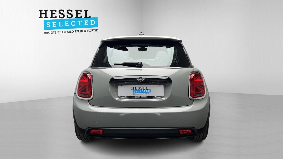 MINI Cooper SE Essential 3d