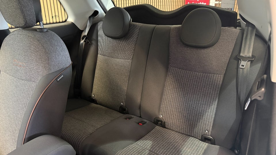 Fiat 500e 42 Icon 3d