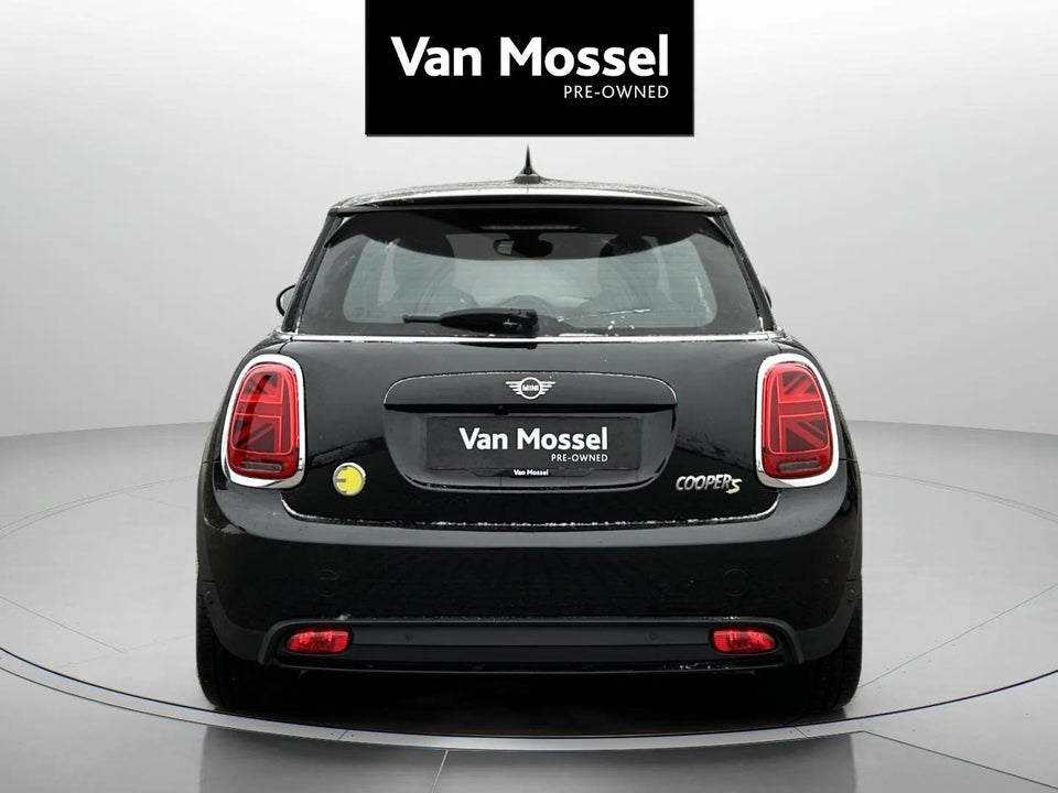 MINI Cooper SE Yours Trim 3d