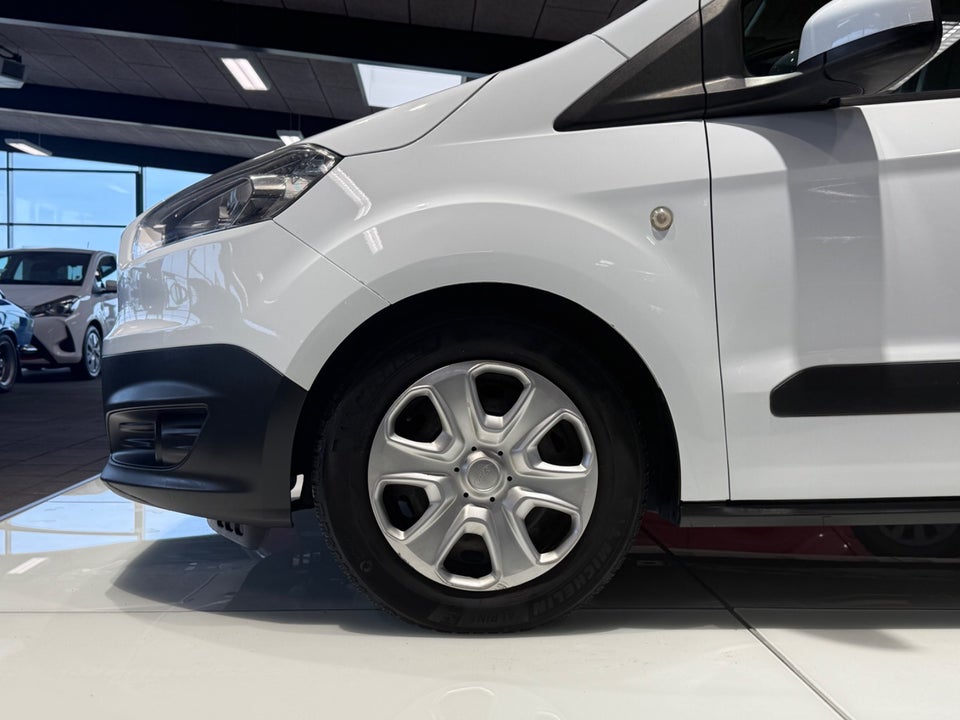 Ford Transit Courier 1,0 SCTi 100 Trend Van 4d