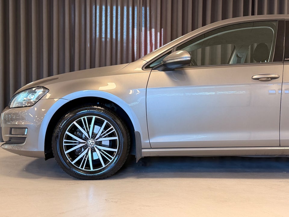 VW Golf VII 1,4 TSi 125 Allstar DSG BMT 5d