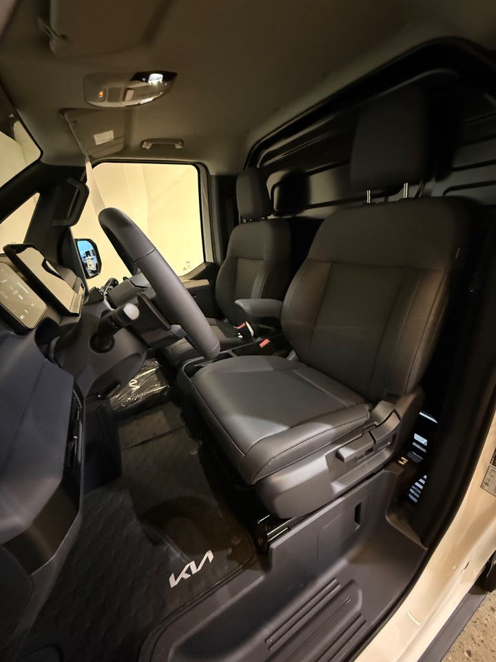 Kia PV5 71 Cargo L2H1 Long Range Work