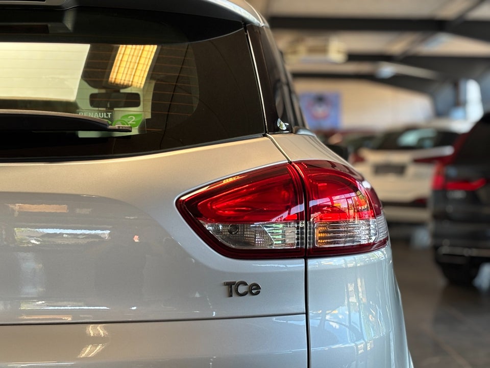 Renault Clio IV 0,9 TCe 90 Zen Sport Tourer 5d