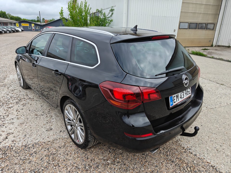 Opel Astra 2,0 CDTi 160 Sport Sports Tourer 5d