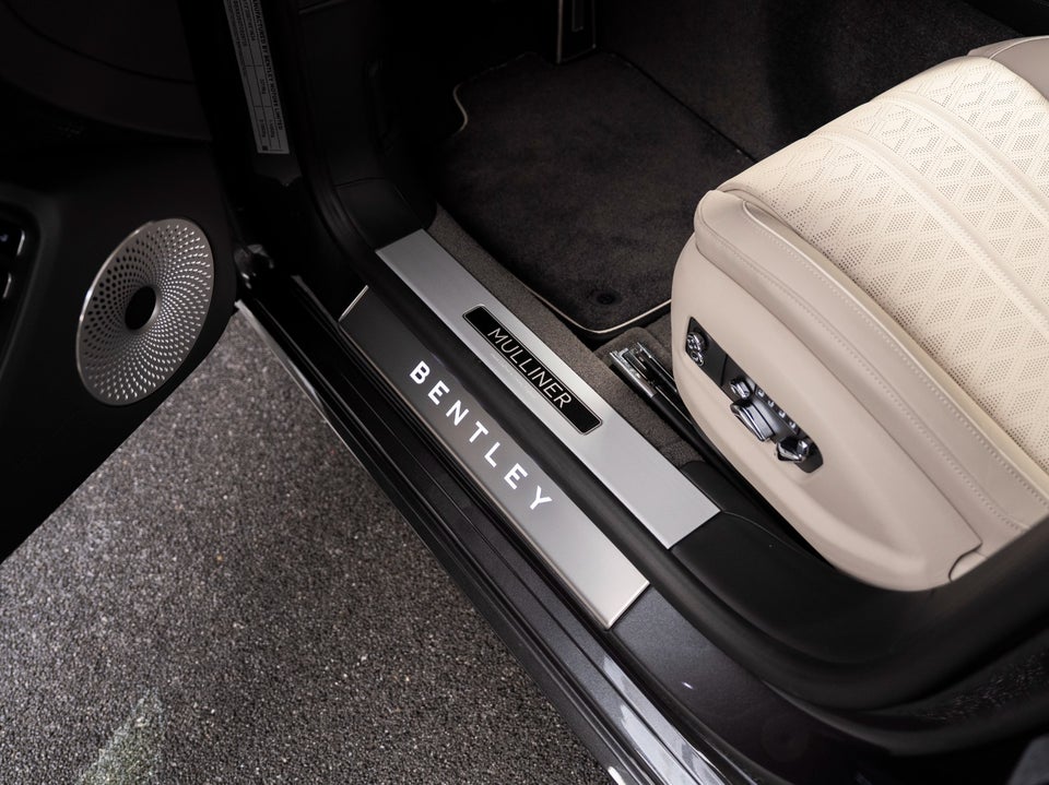 Bentley Flying Spur 4,0 V8 Hybrid Mulliner aut. 4d