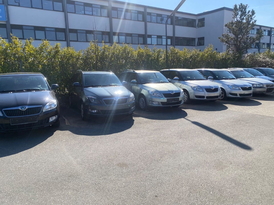 Skoda Fabia 1,4 16V 75 Ambiente Combi 5d