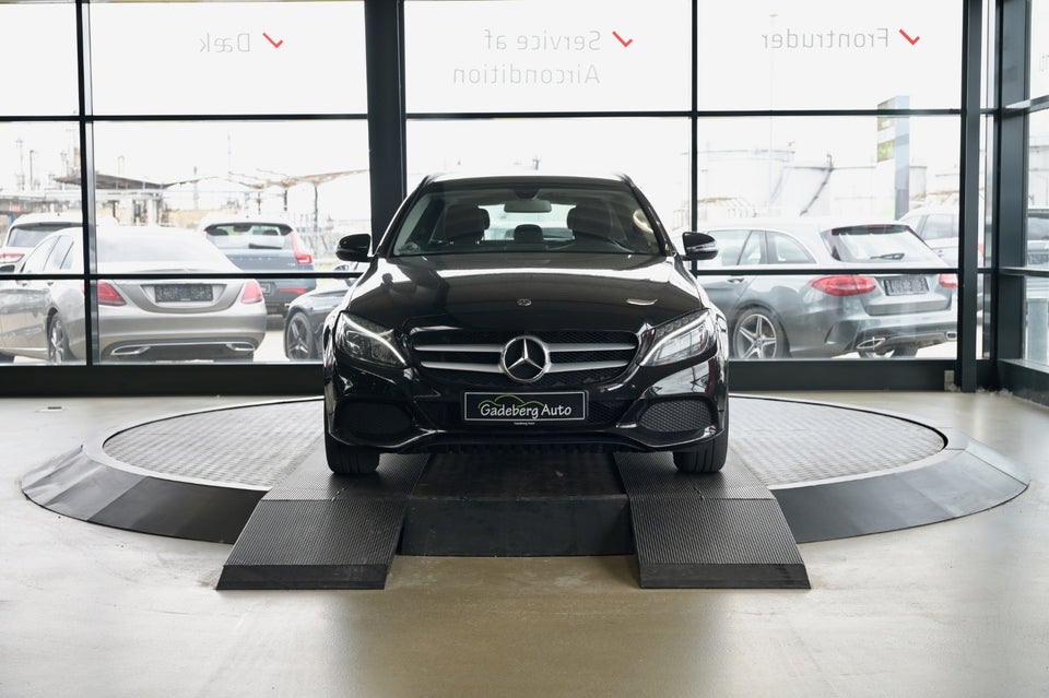 Mercedes C220 d 2,2 Business stc. aut. 5d