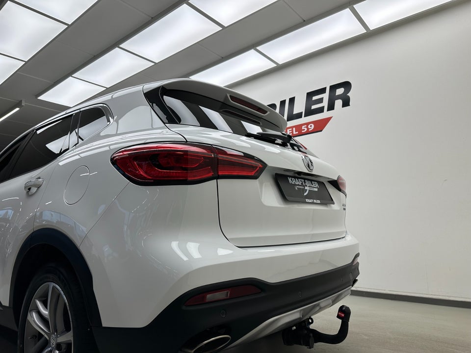 MG EHS 1,5 PHEV Luxury 5d