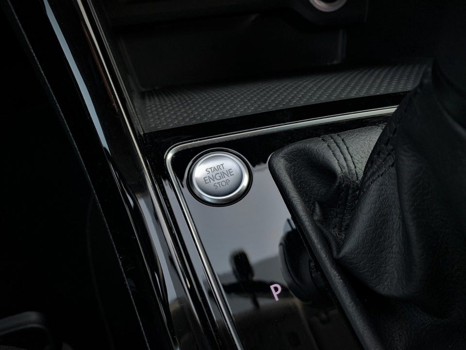 VW Touran 1,5 TSi 150 Highline DSG 7prs 5d