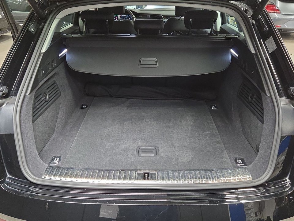 Audi e-tron 50 quattro 5d