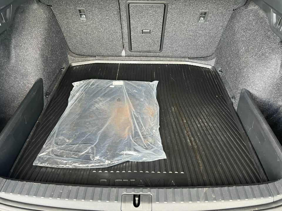 Skoda Octavia 1,0 eTSi 110 Style Combi DSG 5d