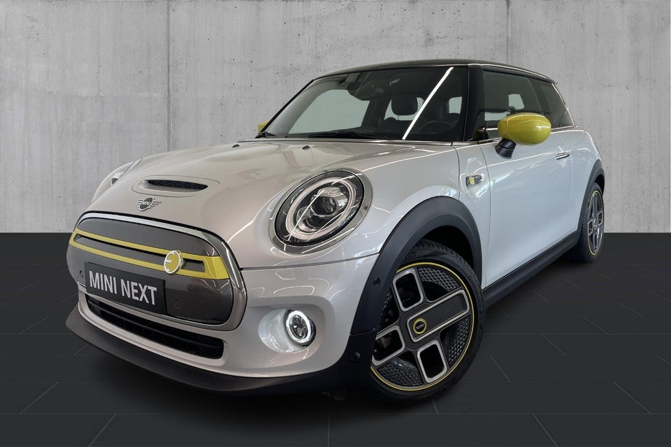 MINI Cooper SE Trim L 3d