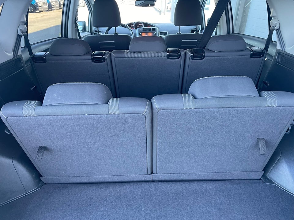 Toyota Verso 1,8 VVT-i T2 Premium 5d