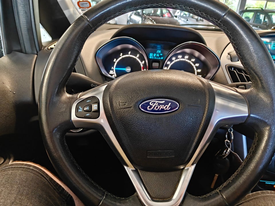 Ford B-MAX 1,0 SCTi 100 Titanium 5d