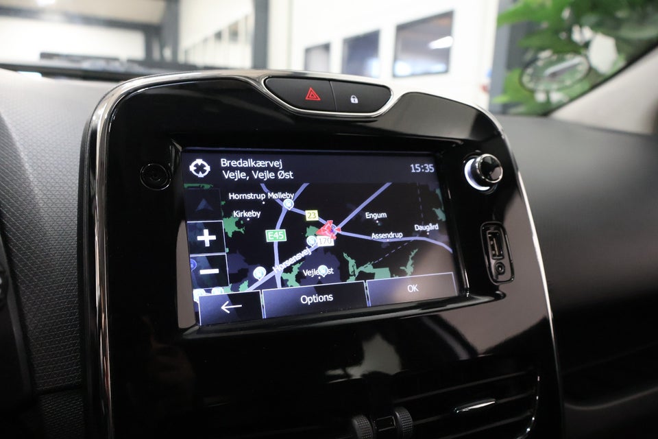 Renault Clio IV 0,9 TCe 90 Expression 5d