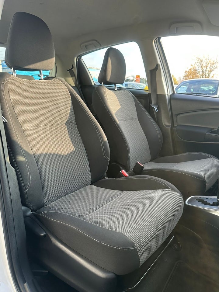 Toyota Yaris 1,5 Hybrid H2 Premium e-CVT 5d