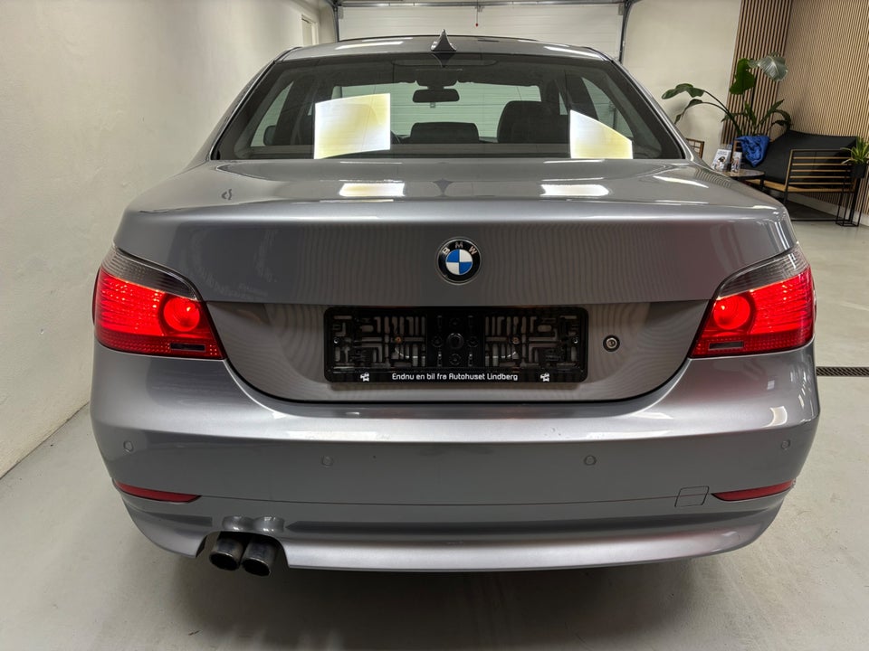 BMW 520i 2,2  4d