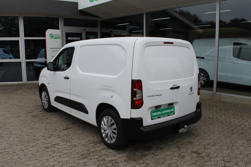 Peugeot Partner 1,5 BlueHDi 100 L1V1 Ultimate Van