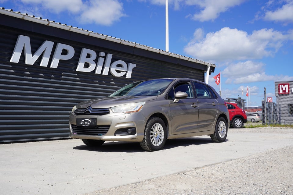 Citroën C4 1,6 HDi 90 Seduction 5d