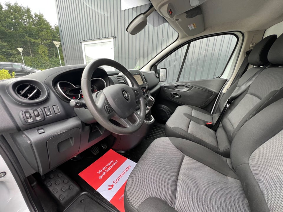 Renault Trafic T29 2,0 dCi 145 L2H1 EDC