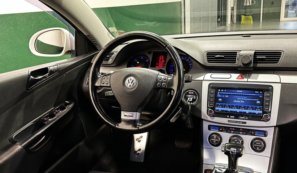 VW Passat 2,0 TDi 140 Comfortline Variant DSG 5d