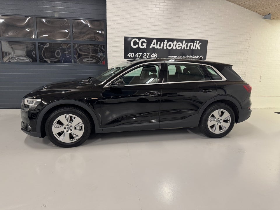 Audi e-tron 50 quattro 5d