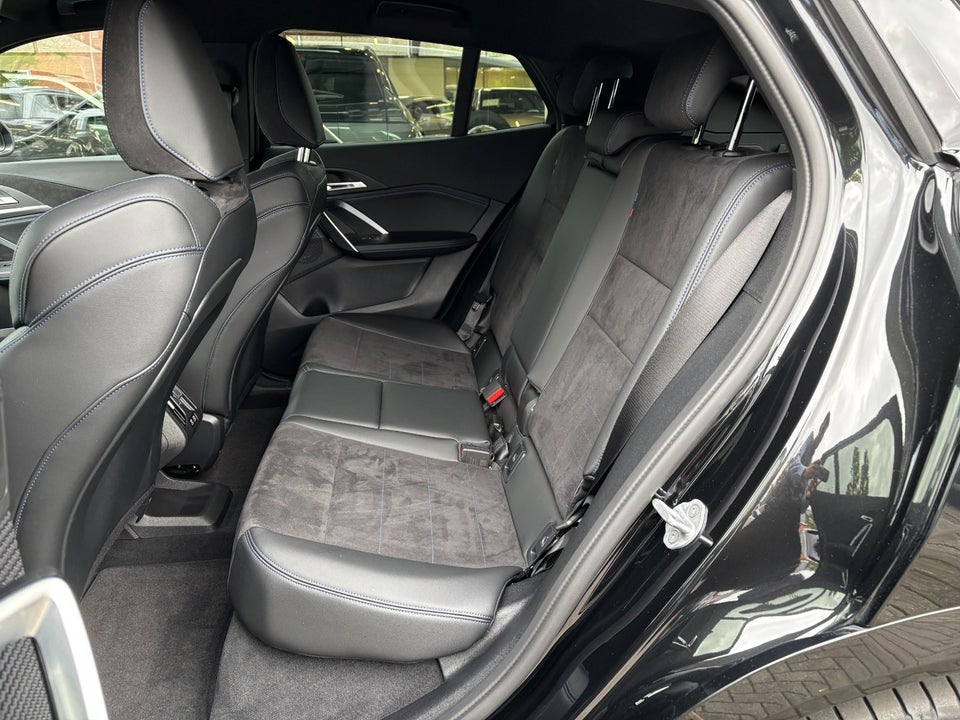 BMW iX2 xDrive30 M-Sport Premium 5d