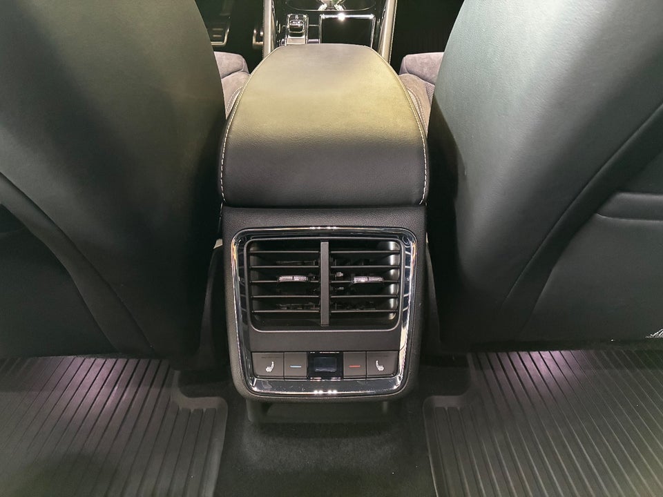 Skoda Enyaq 80x iV Sportline 5d