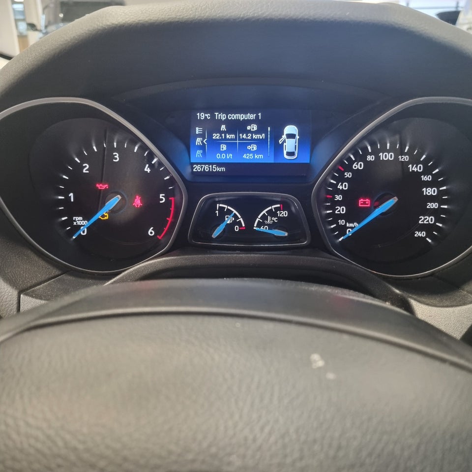 Ford Focus 1,5 TDCi 120 Trend stc. 5d