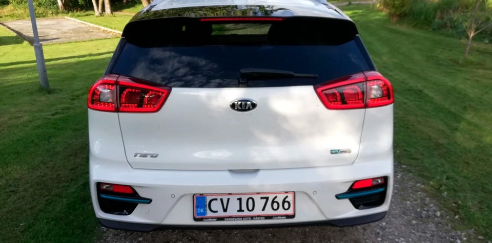 Kia e-Niro 64 Advance 5d