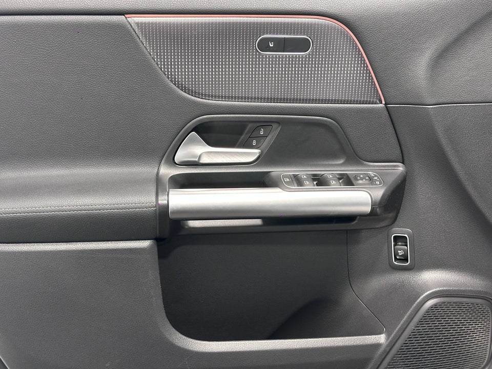 Mercedes EQA250 Progressive 5d