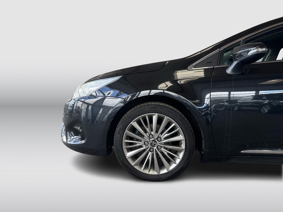 Toyota Avensis 1,8 VVT-i T3 Touring Sports 5d