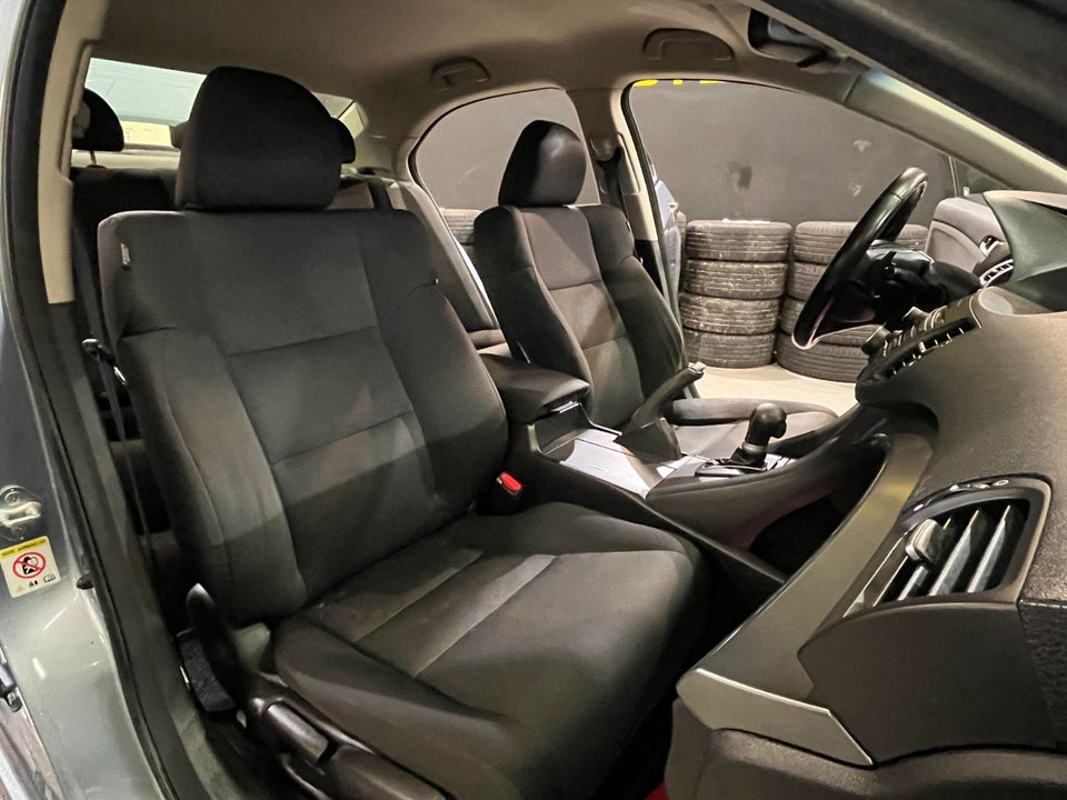 Honda Accord 2,2 i-DTEC Executive aut. 4d