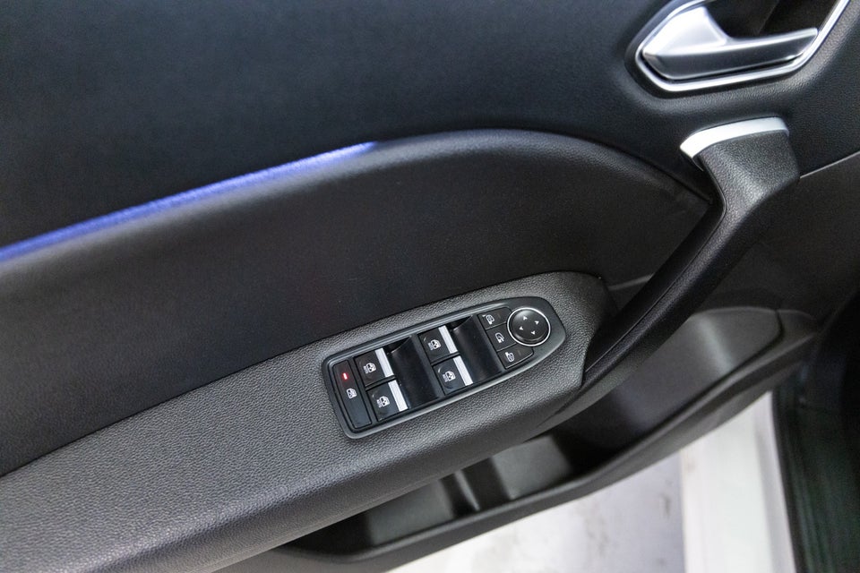 Renault Captur 1,6 E-Tech Intens 5d
