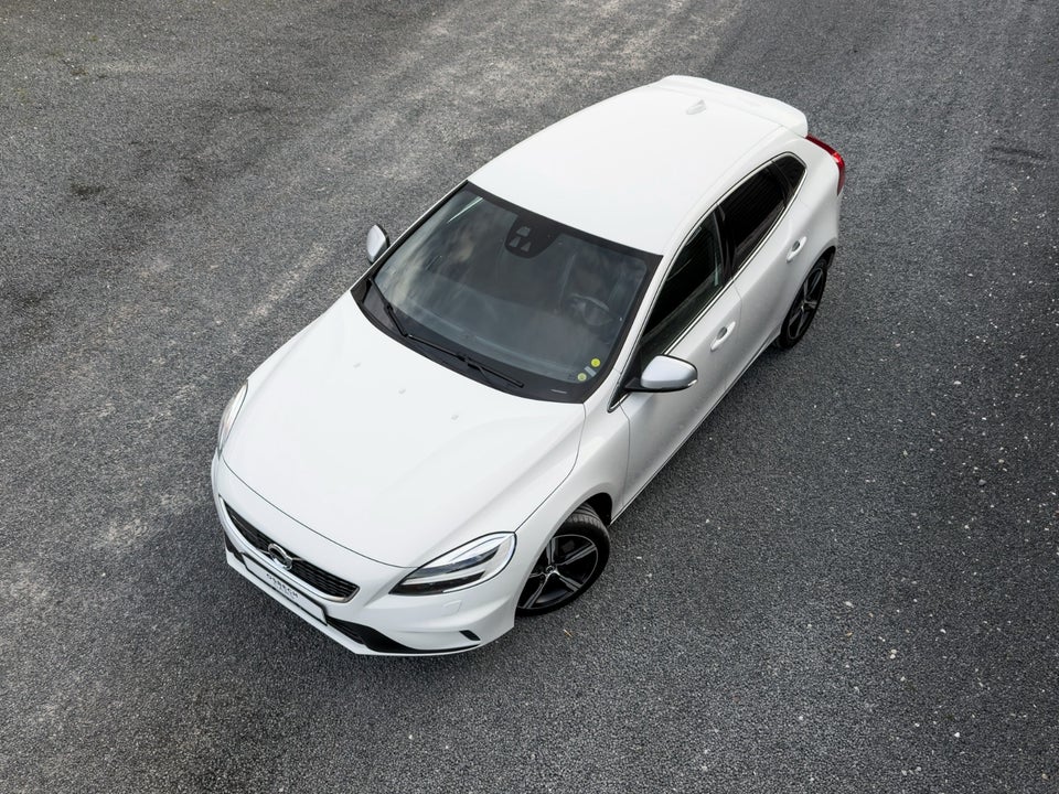 Volvo V40 2,0 T4 190 R-Design 5d