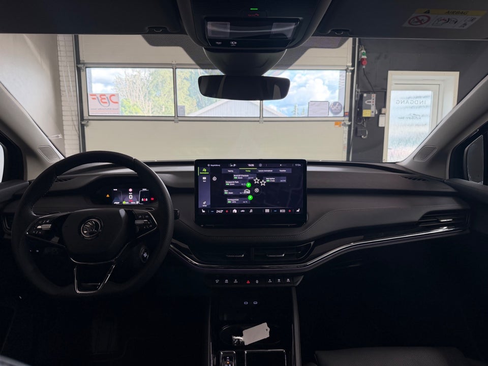 Skoda Enyaq 80 iV Selection Suite 5d
