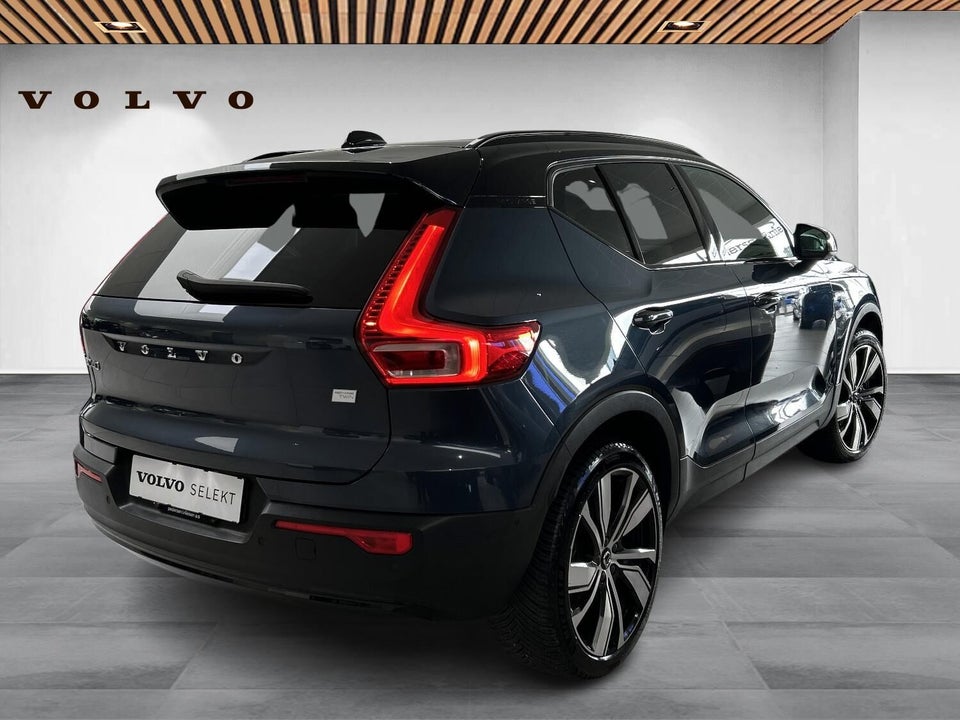 Volvo XC40 P8 ReCharge Twin Pro 5d