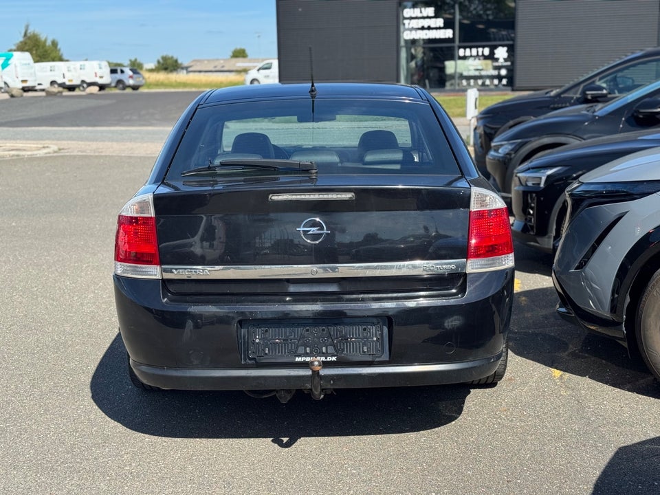 Opel Vectra 2,0 Turbo Comfort 5d