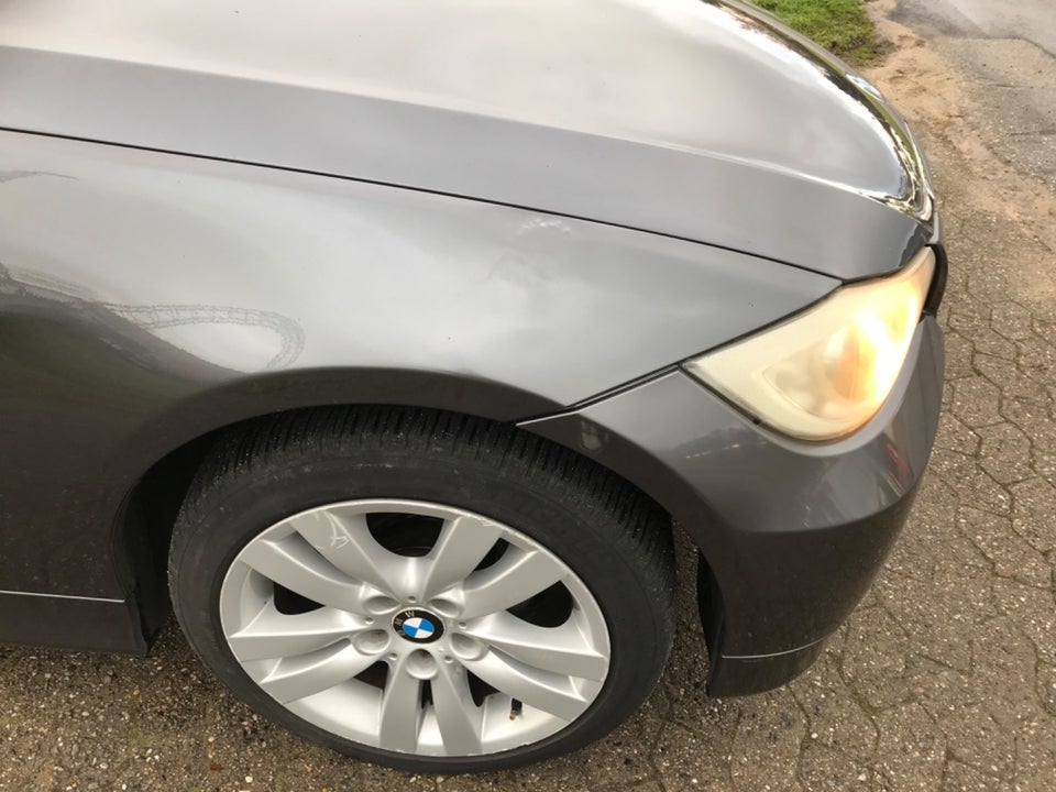 BMW 318i 2,0  4d