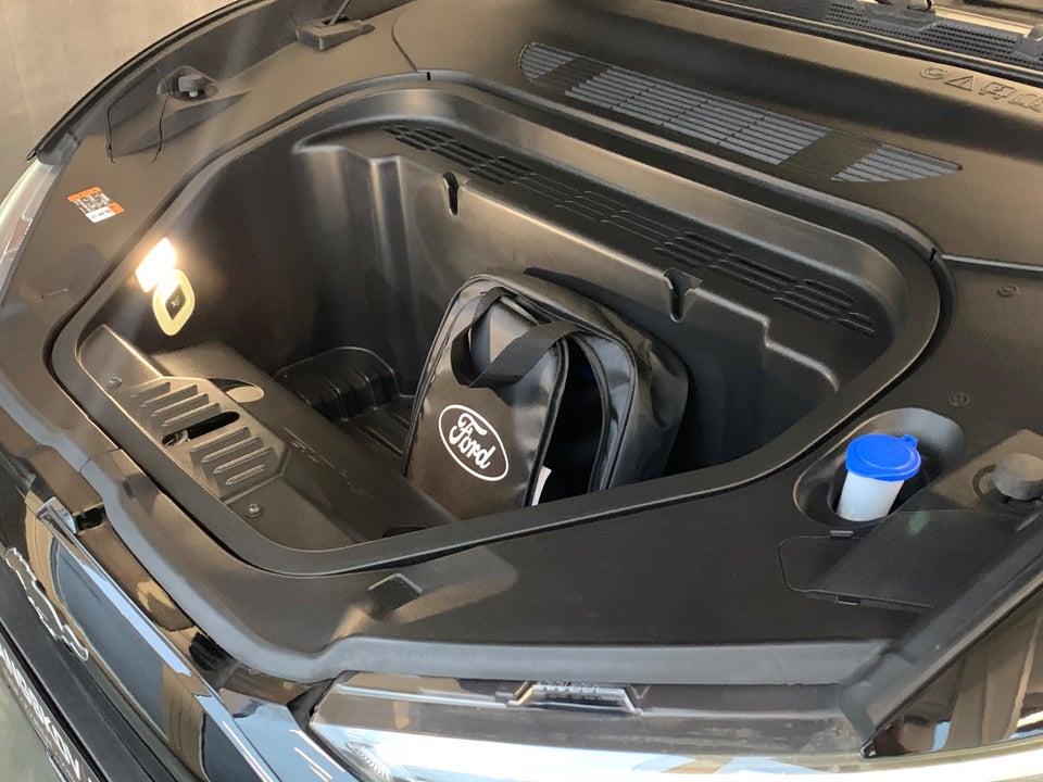 Ford Mustang Mach-E 75 Premium Standard Range AWD 5d