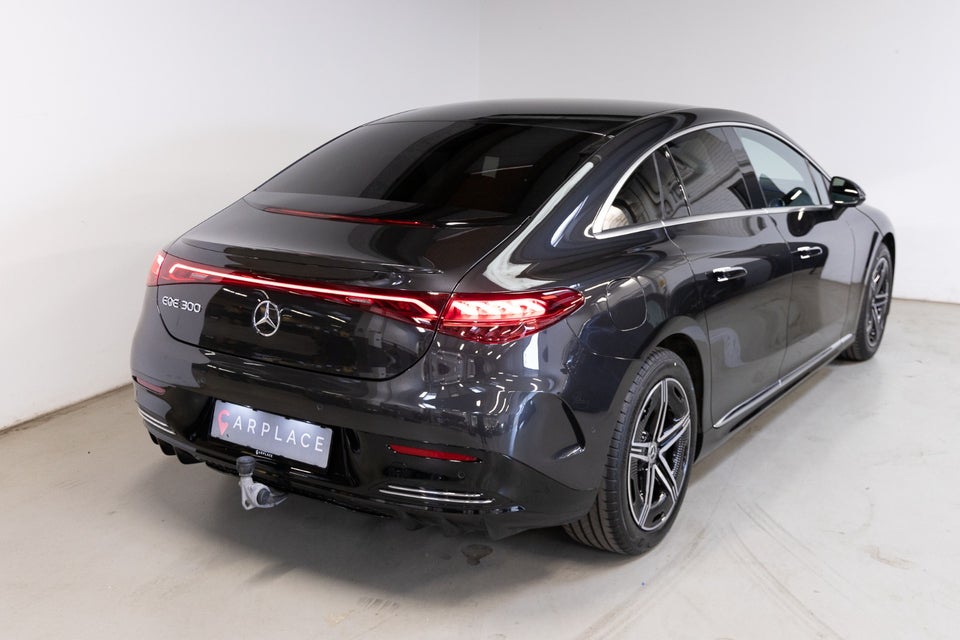 Mercedes EQE300 AMG Line 4d