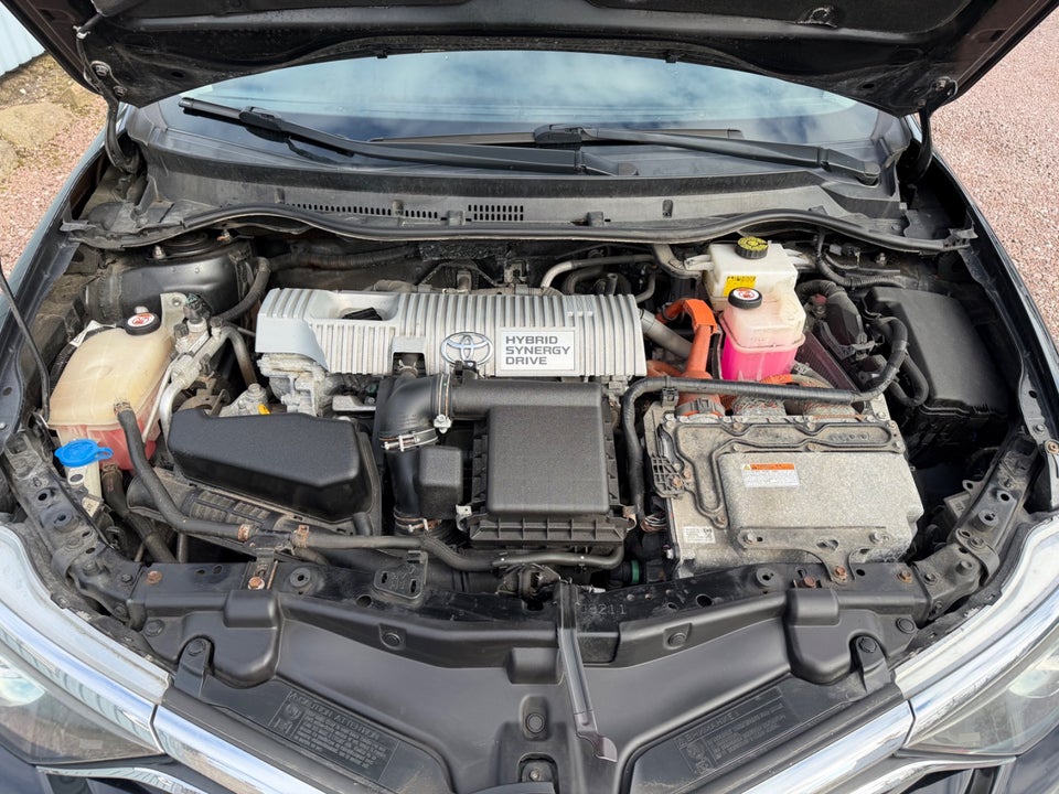 Toyota Auris 1,8 Hybrid H2 Comfort Touring Sports CVT 5d