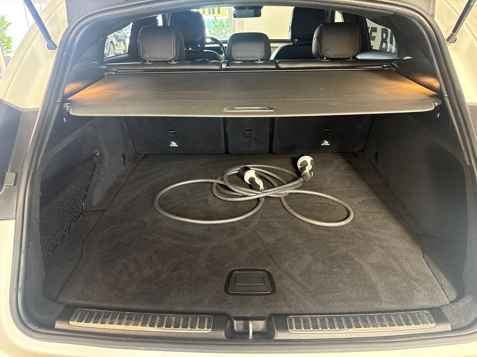 Mercedes EQC400 AMG Line 4Matic 5d
