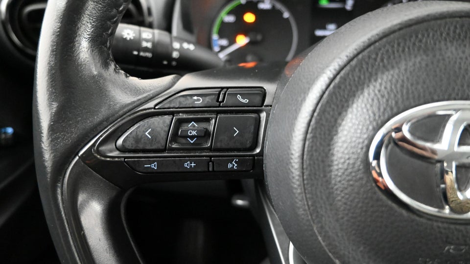 Toyota Yaris 1,5 Hybrid H3 e-CVT 5d