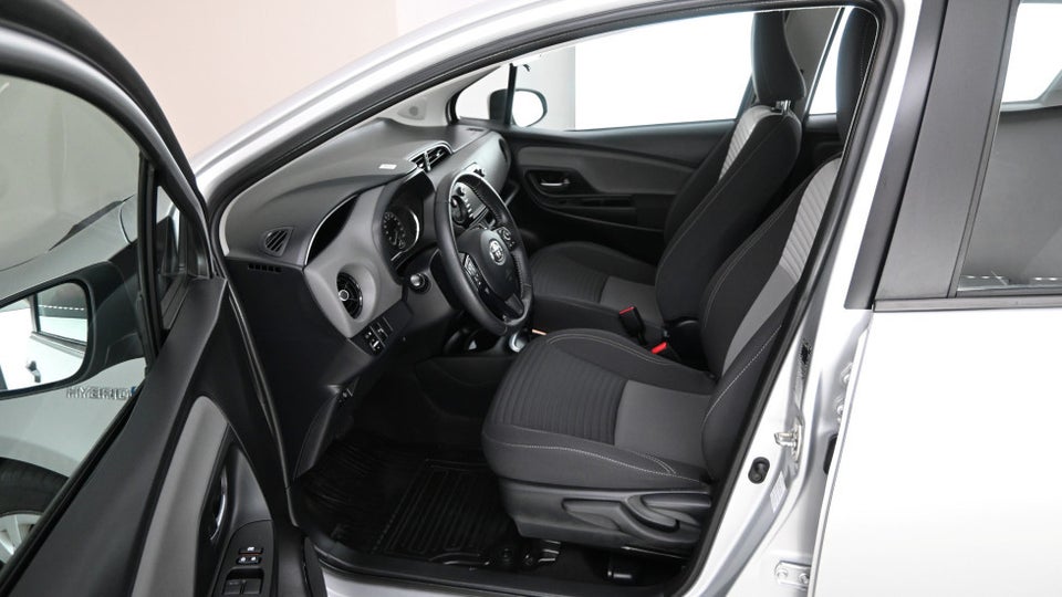 Toyota Yaris 1,5 Hybrid H2 e-CVT 5d