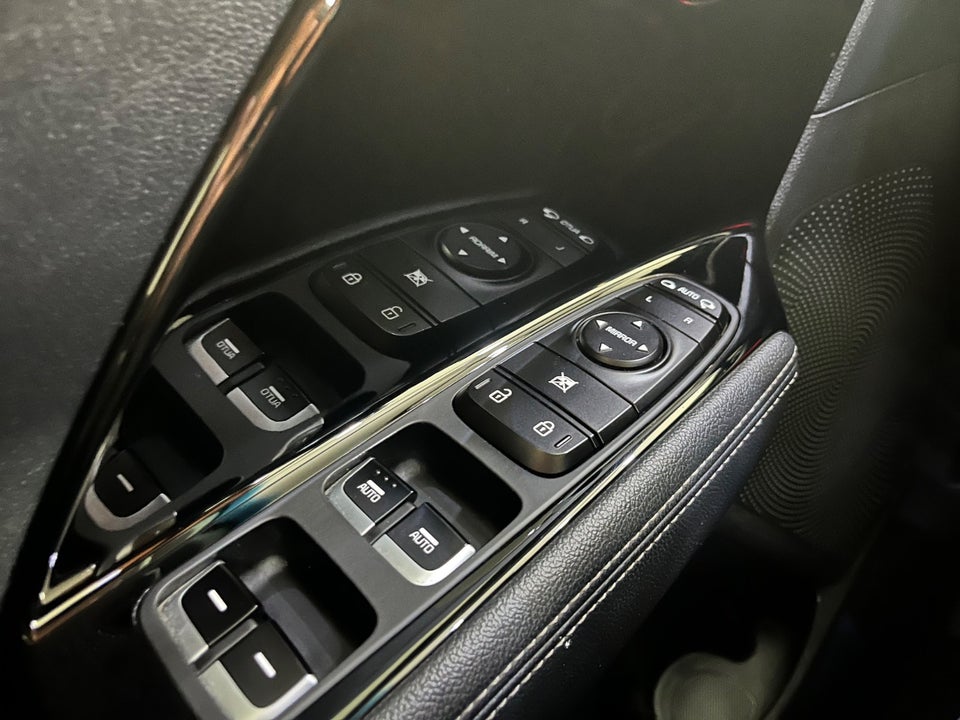 Kia Niro 1,6 PHEV Premium DCT 5d